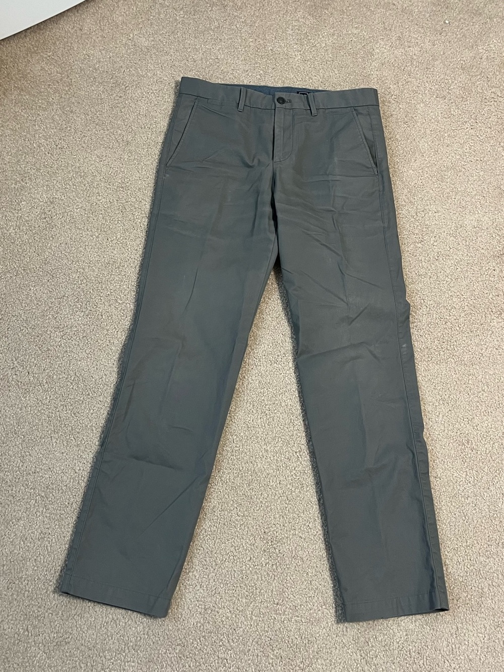 GAP Men's Slate Gray Straight-Leg Chinos